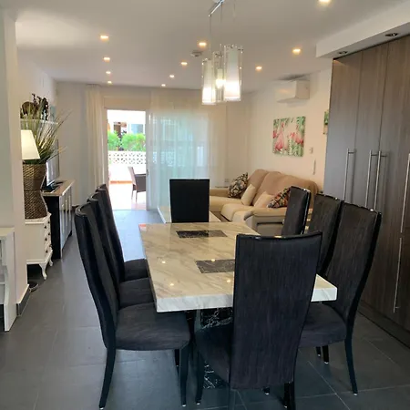 Prázdninový dům Beach Bungalow Màlaga